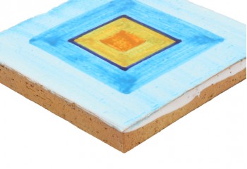carrelage motif  carré bleu et jaune
